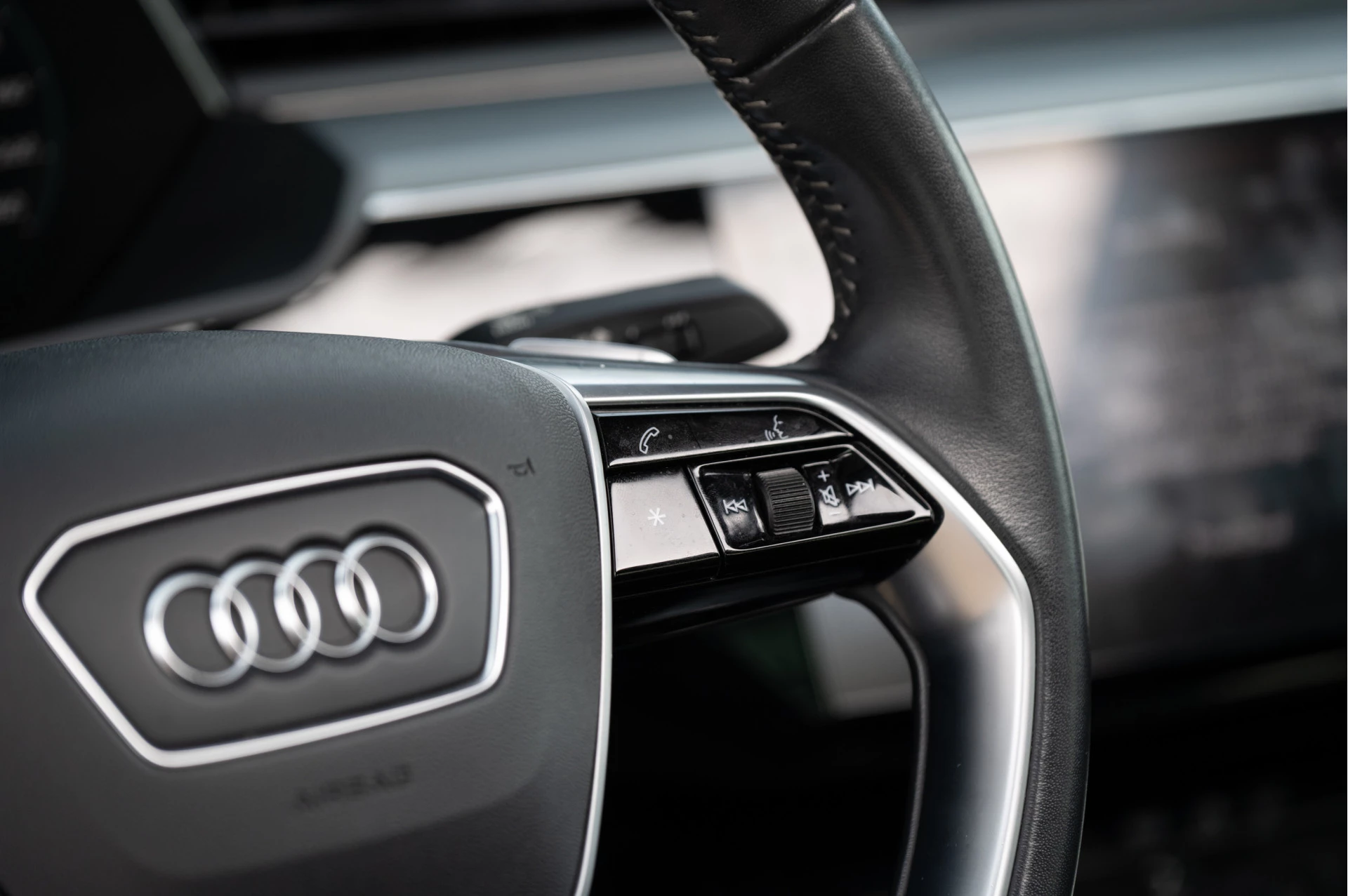 Hoofdafbeelding Audi e-tron