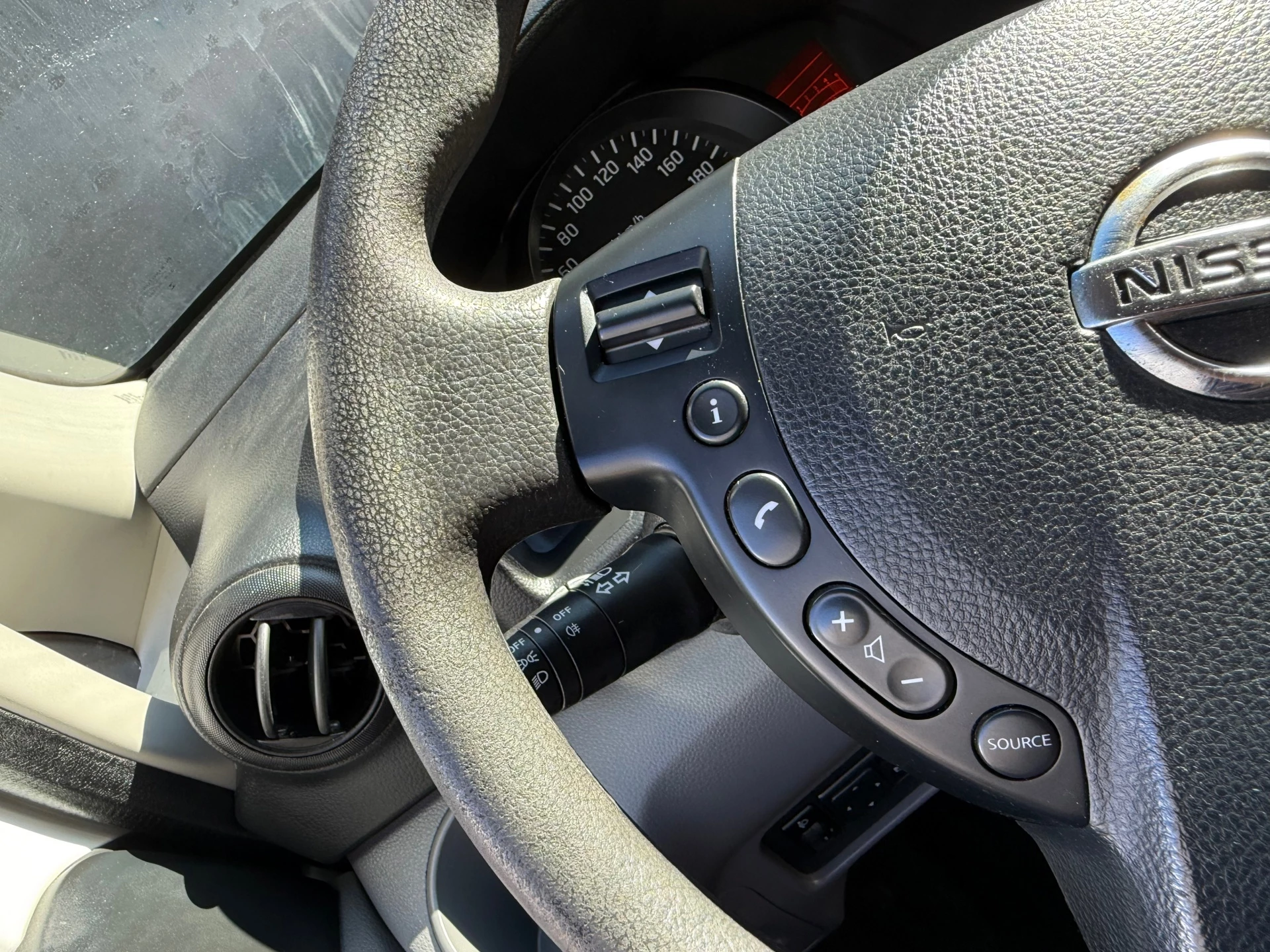 Hoofdafbeelding Nissan NV200