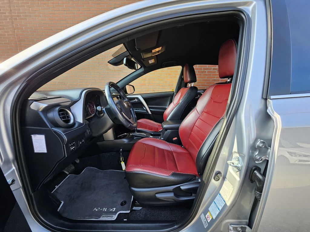 Hoofdafbeelding Toyota RAV4