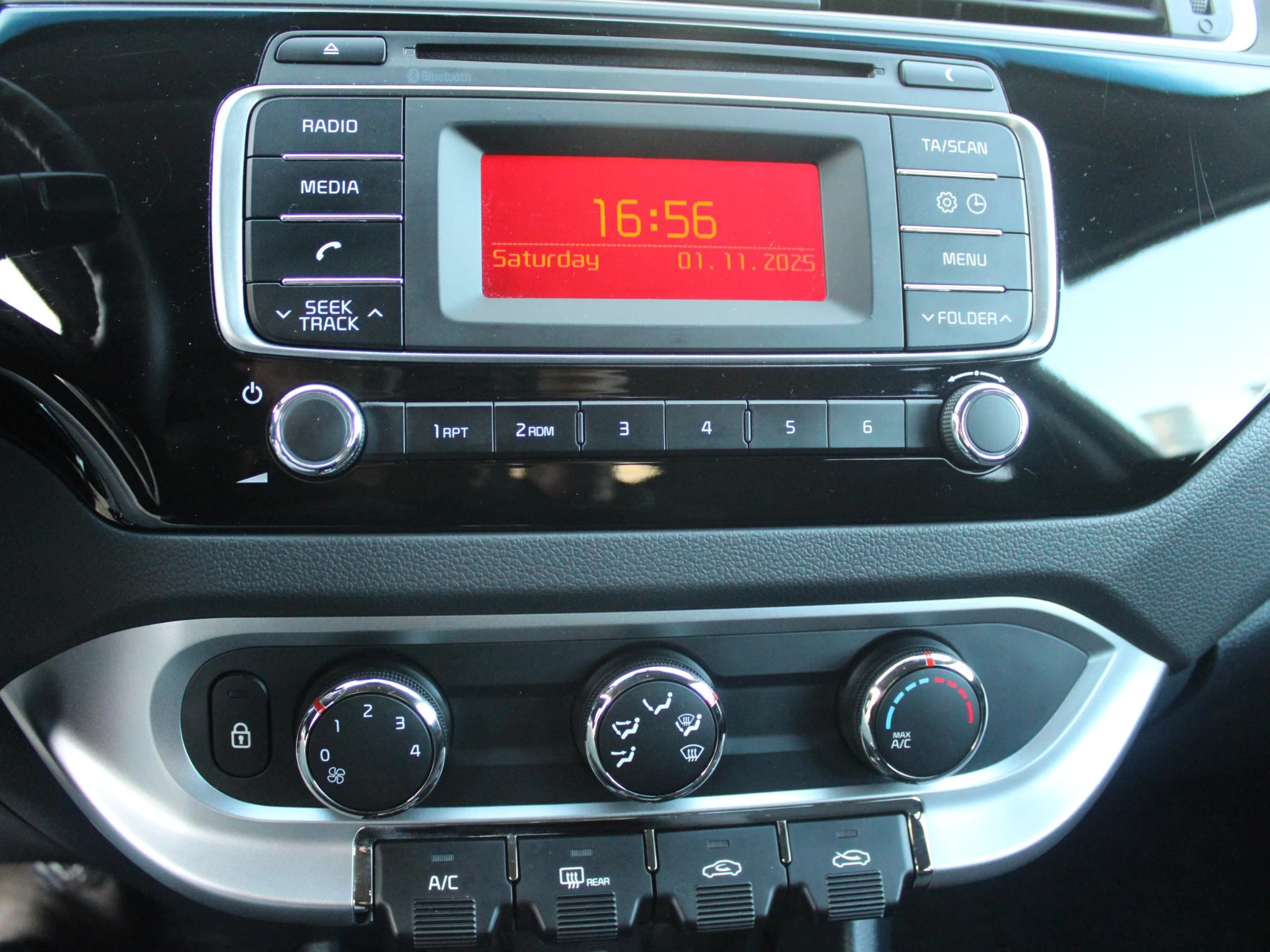 Hoofdafbeelding Kia Rio