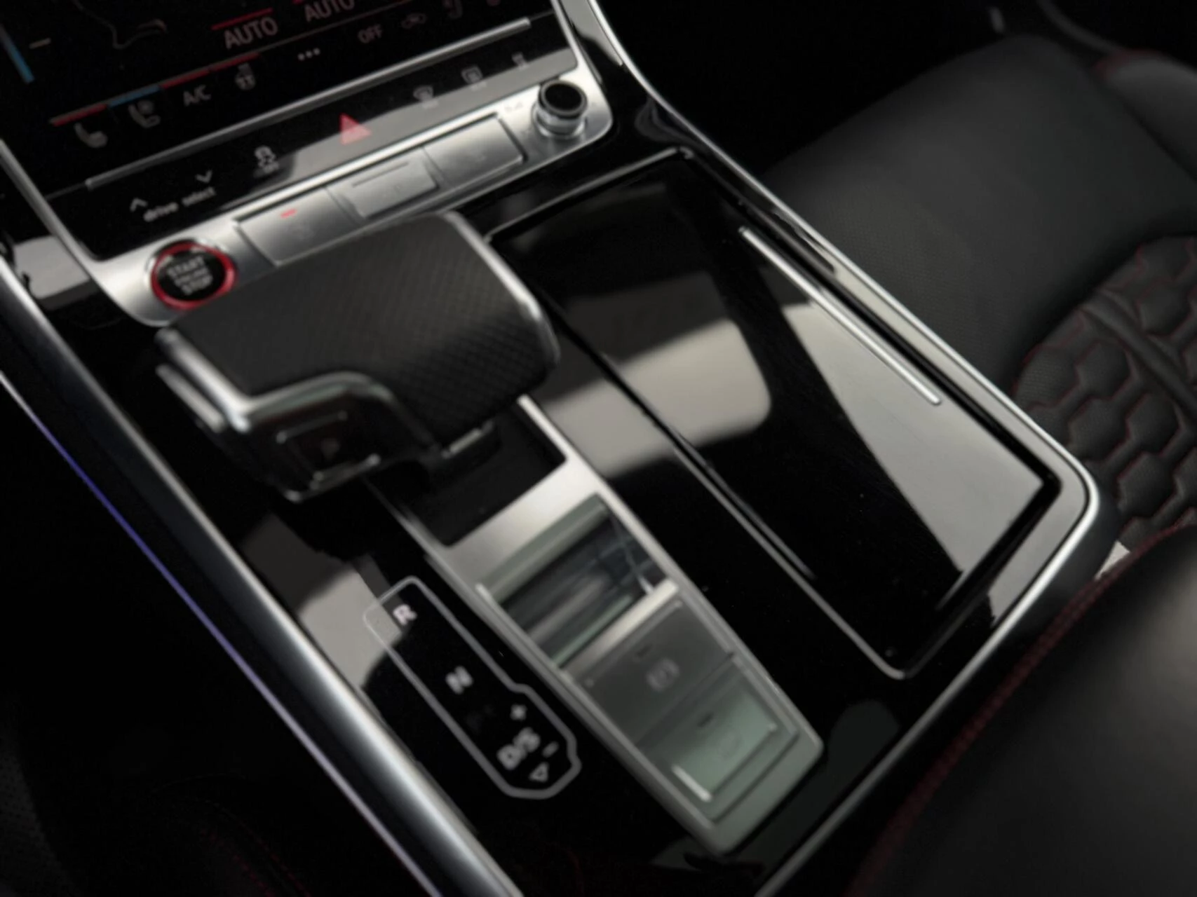 Hoofdafbeelding Audi RSQ8