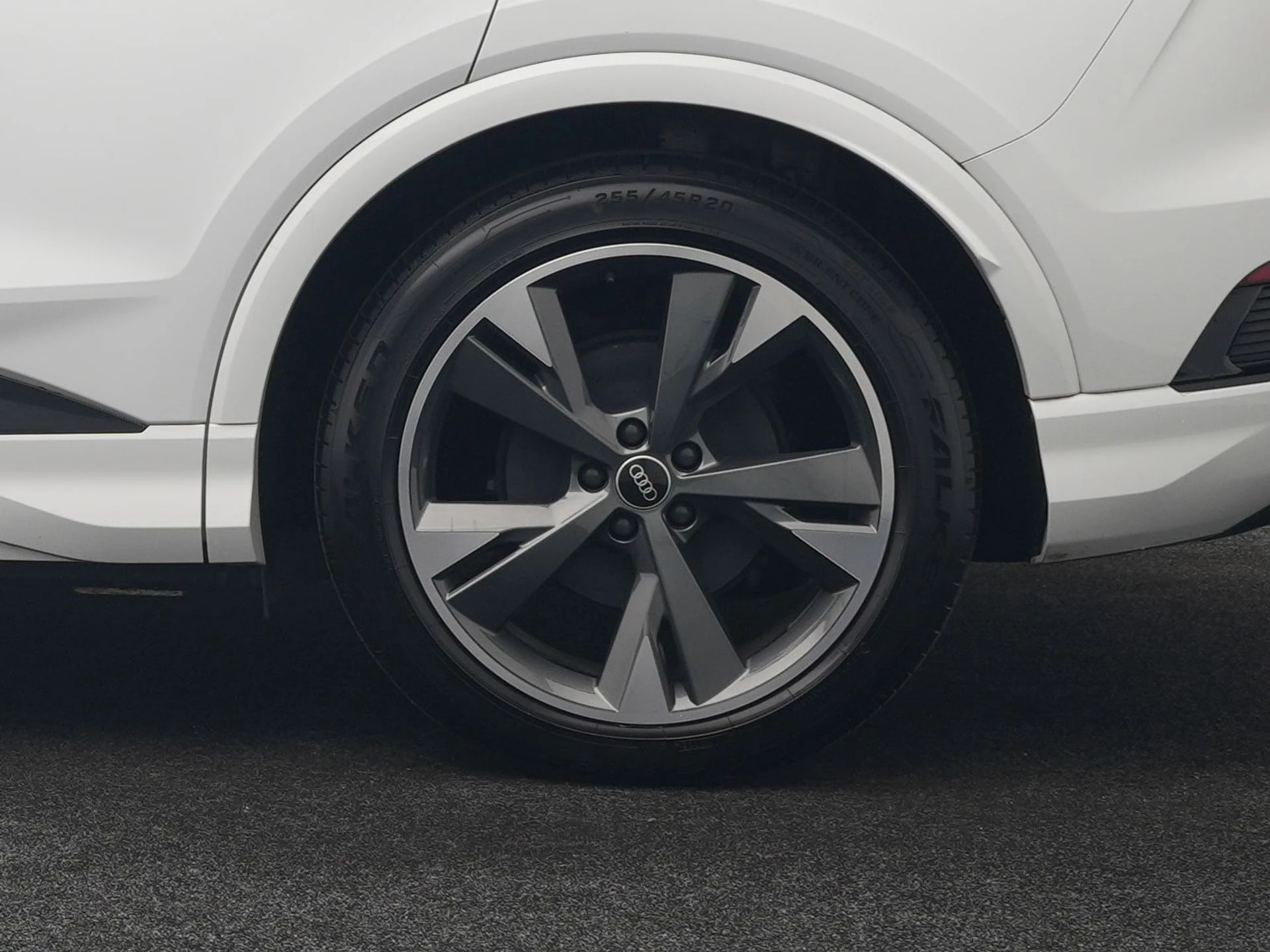 Hoofdafbeelding Audi Q4 e-tron