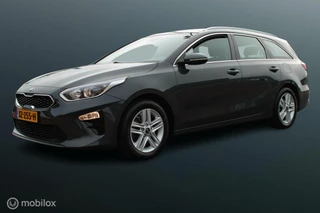 Hoofdafbeelding Kia Ceed Sportswagon Kia Ceed Sportswagon 1.0 T-GDi 120 PK DynamicPlusLine, Trekhaak, Pdc + Camera, Navi, App connect, Cruise, Clima