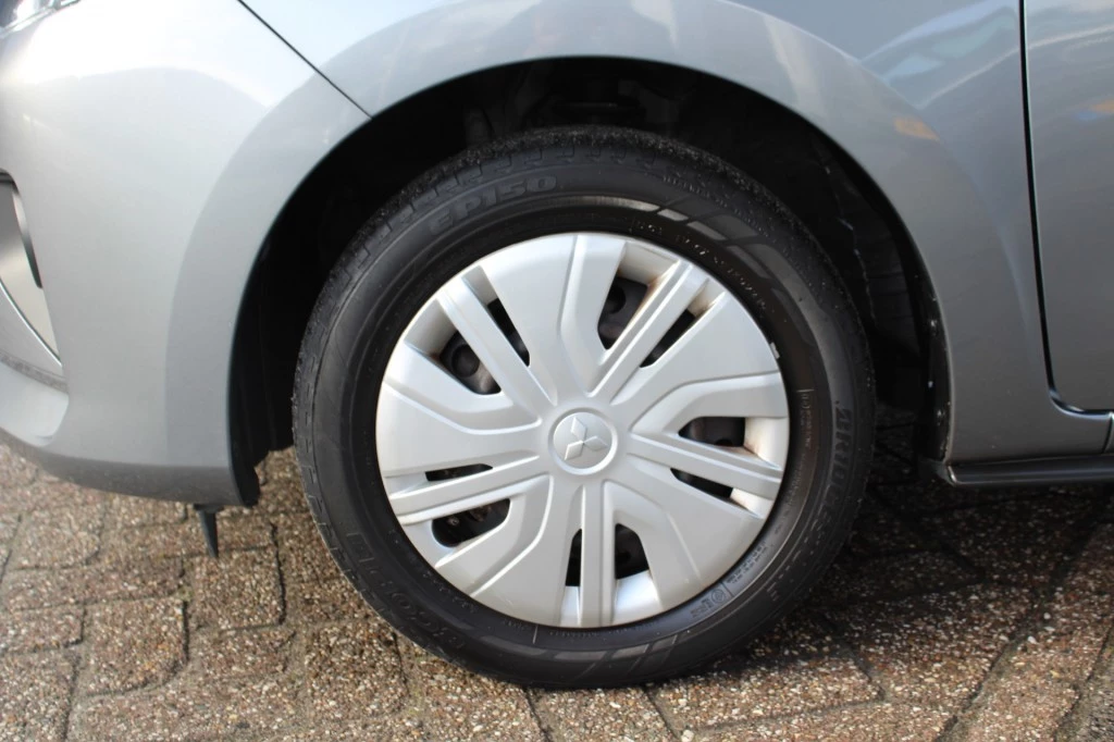 Hoofdafbeelding Mitsubishi Space Star