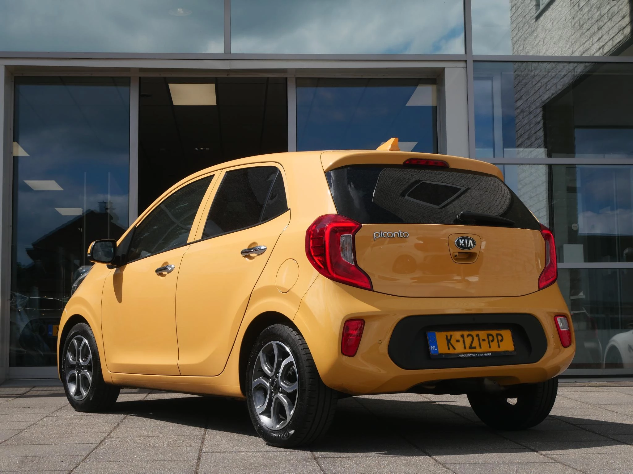 Hoofdafbeelding Kia Picanto