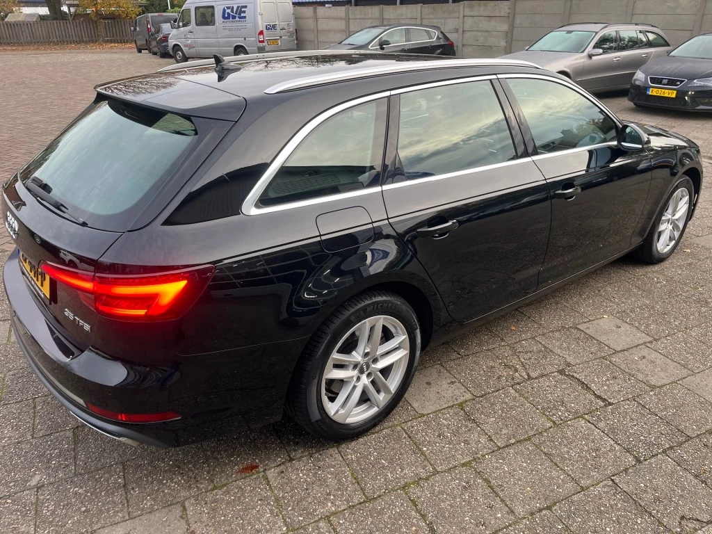 Hoofdafbeelding Audi A4