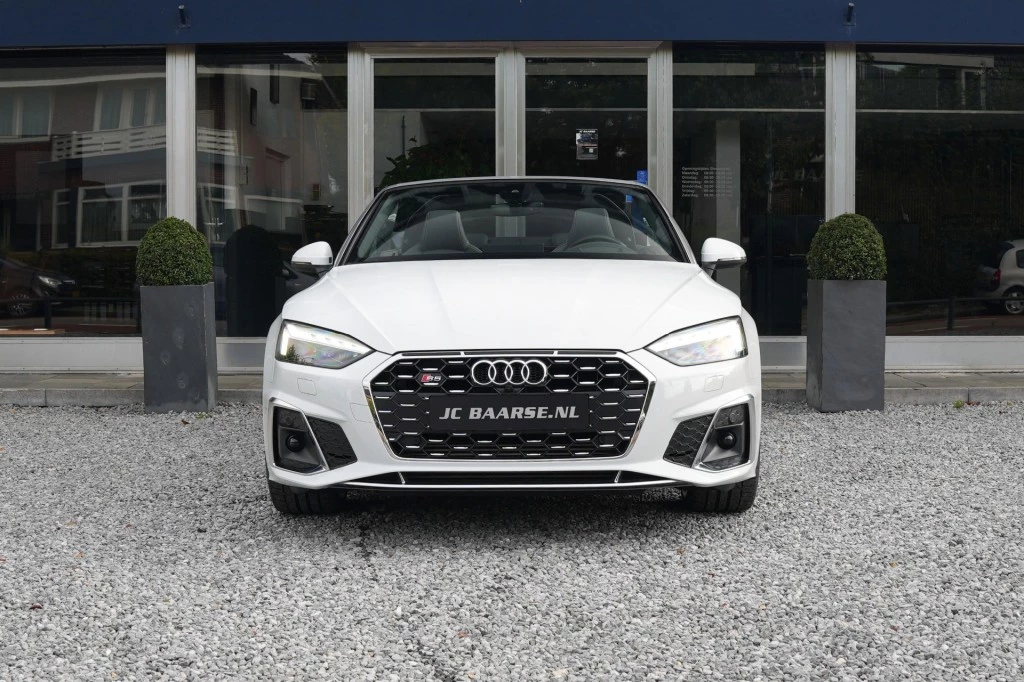 Hoofdafbeelding Audi S5