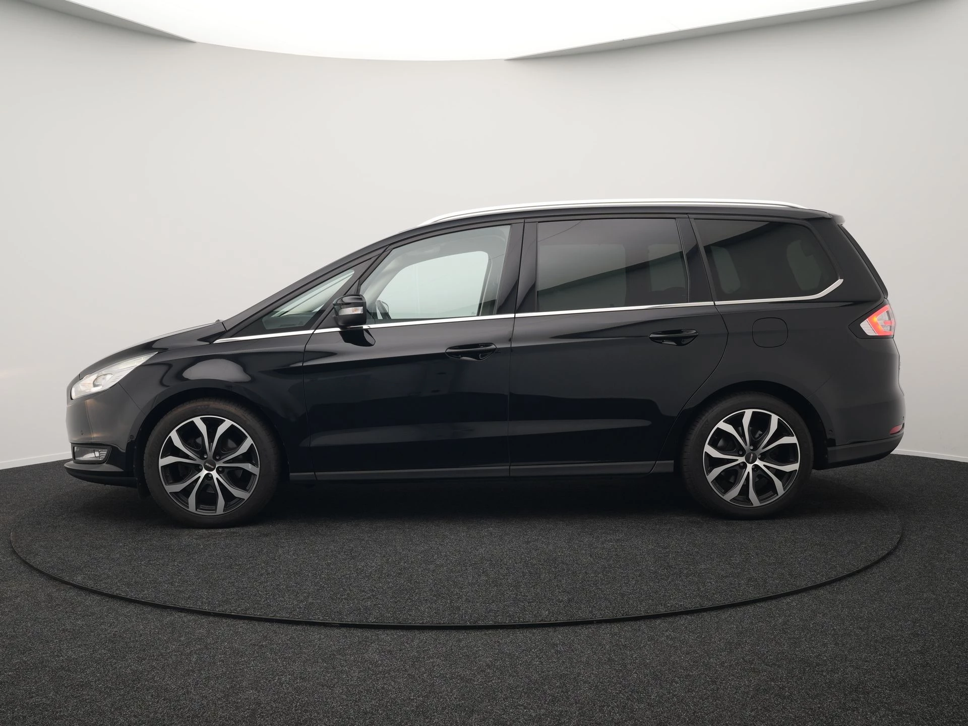 Hoofdafbeelding Ford Galaxy