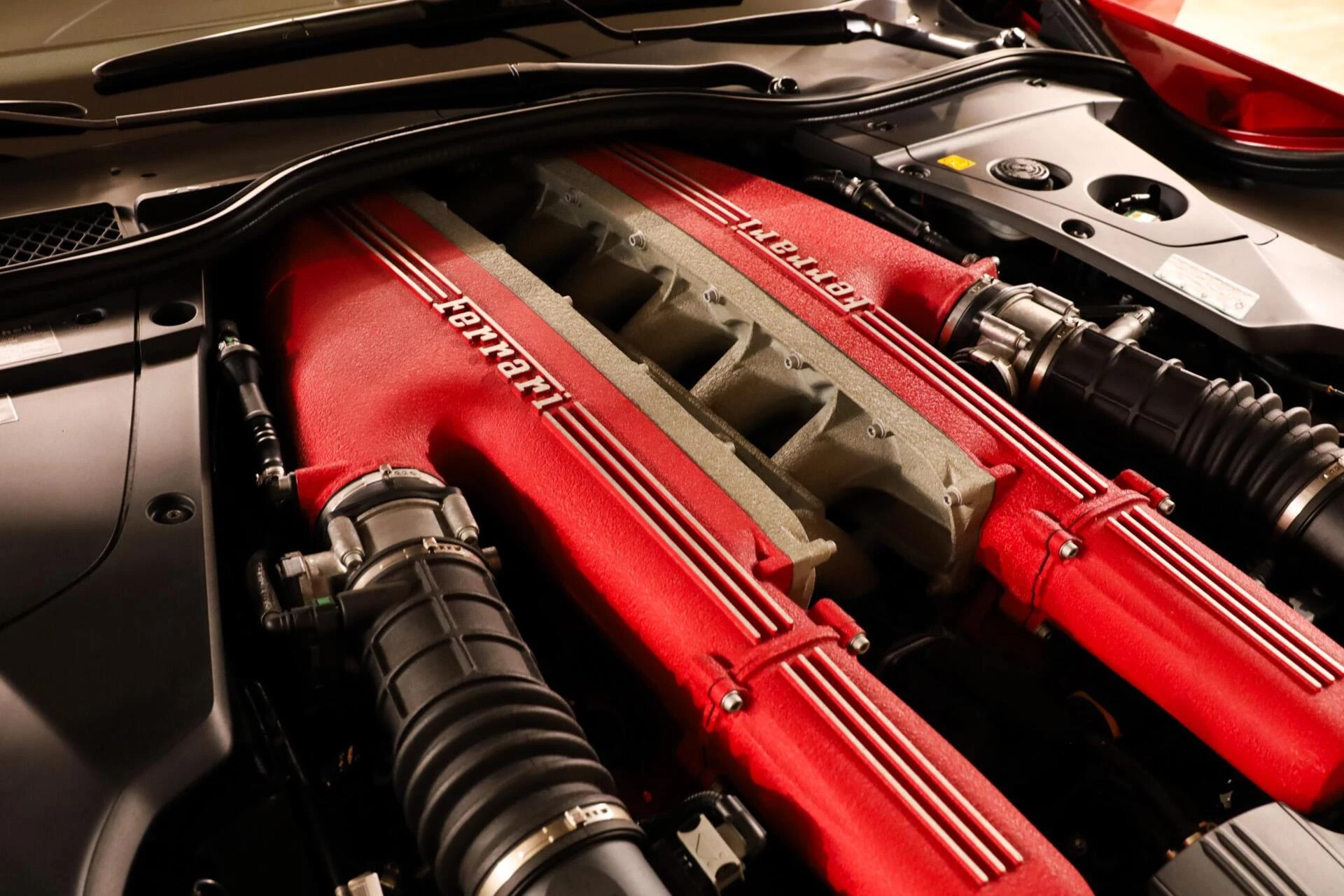 Hoofdafbeelding Ferrari F12