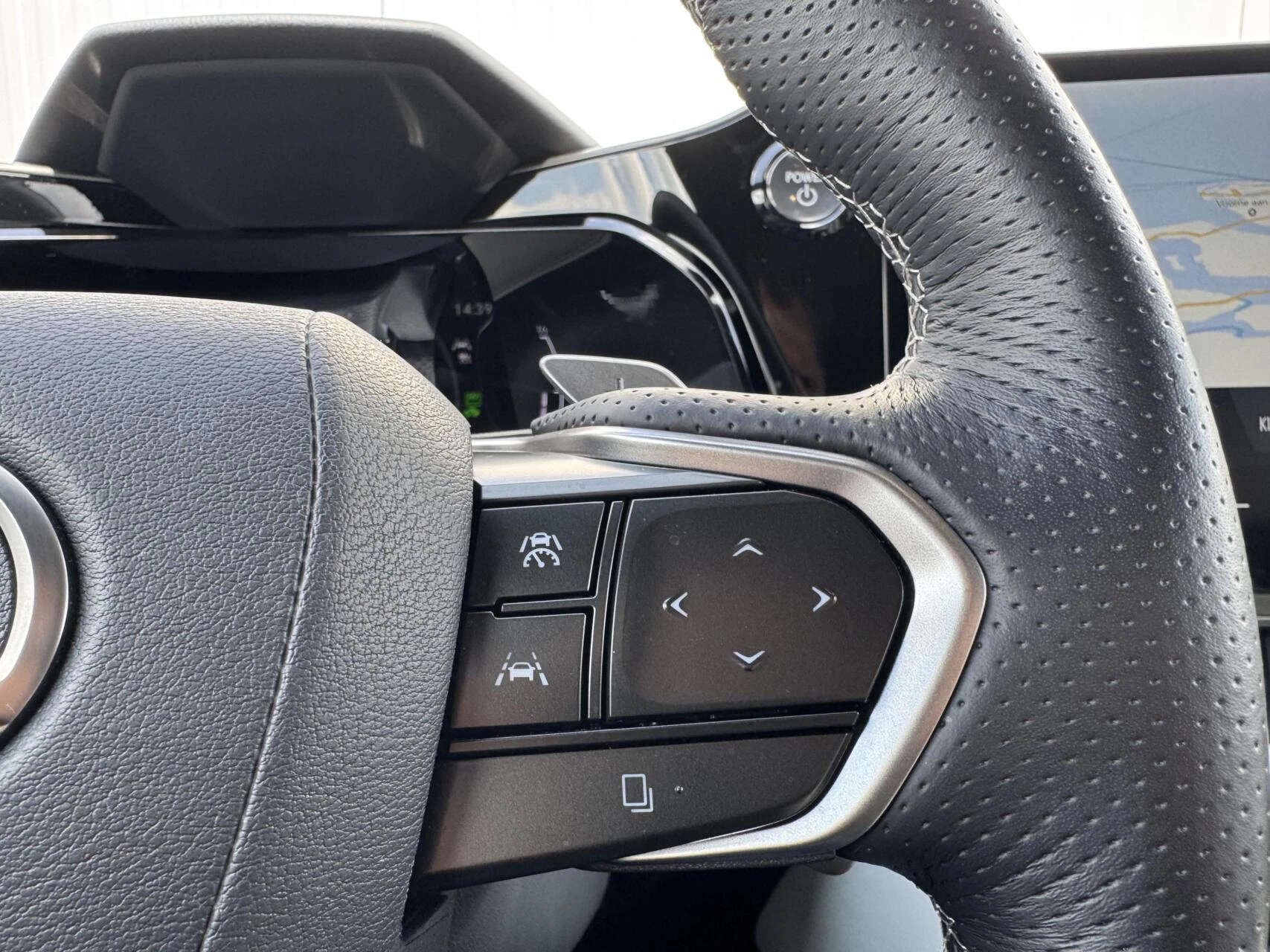 Hoofdafbeelding Lexus NX