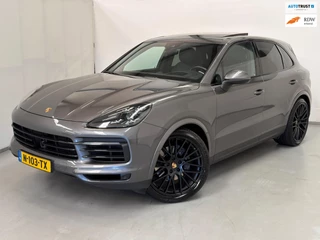 Porsche Cayenne 3.0 E-Hybrid / Pano / Sport Chrono / 22" Turbo Velgen
