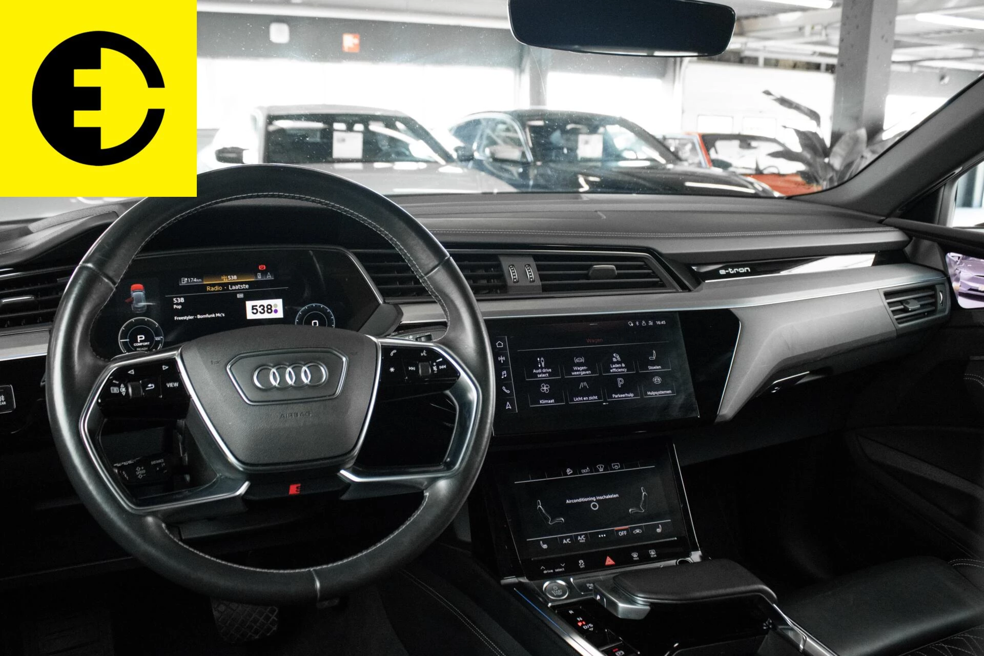 Hoofdafbeelding Audi e-tron