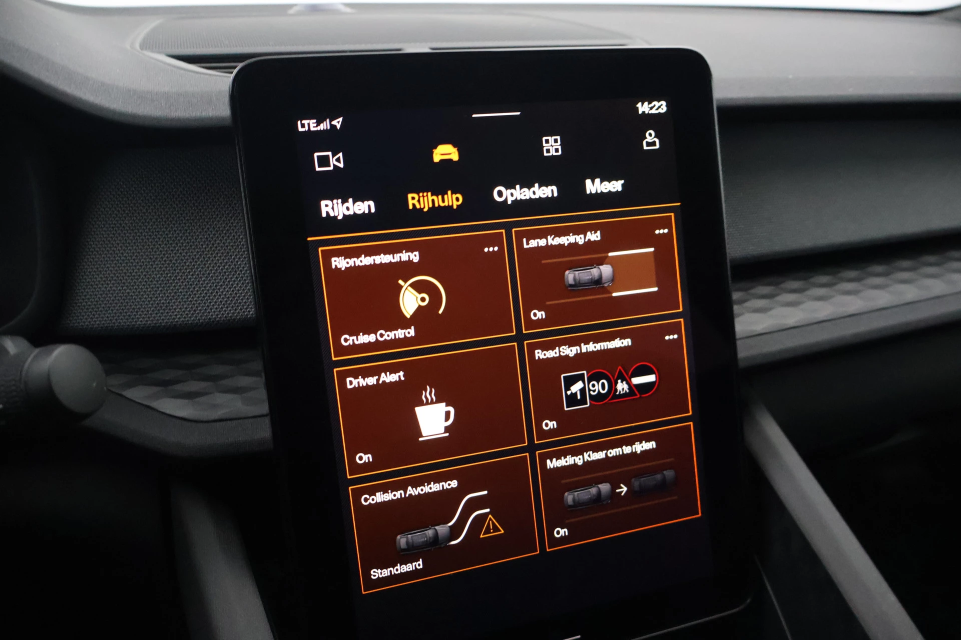 Hoofdafbeelding Polestar 2