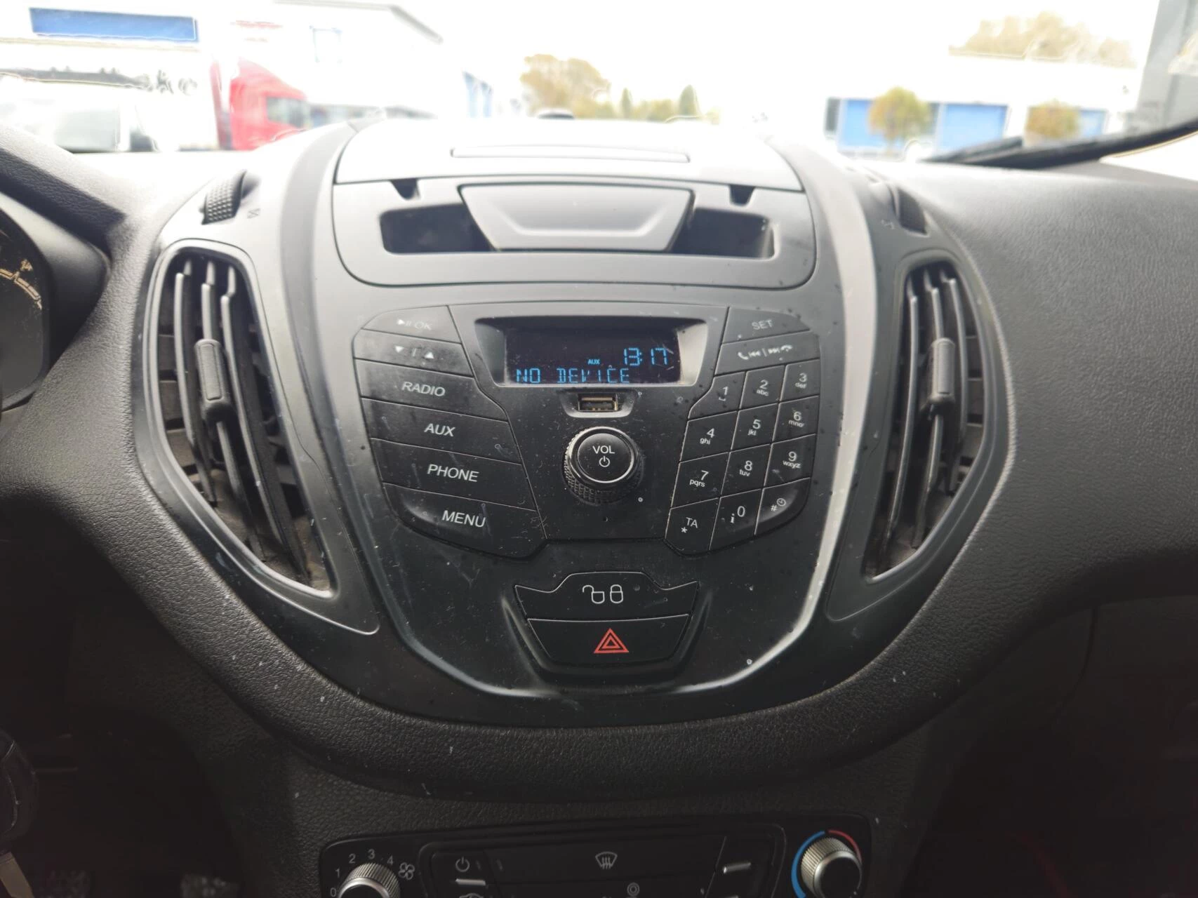 Hoofdafbeelding Ford Transit Courier