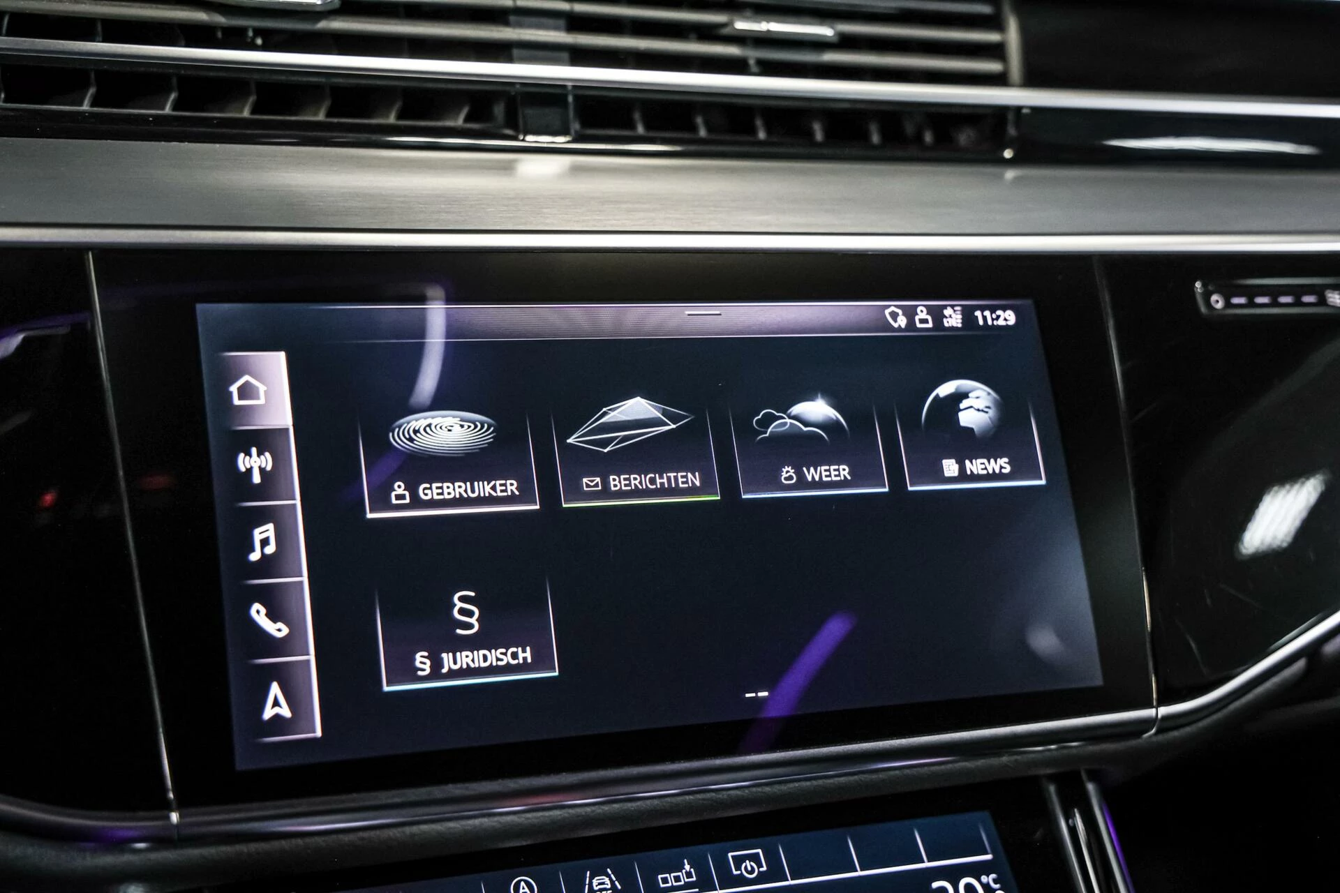 Hoofdafbeelding Audi A8