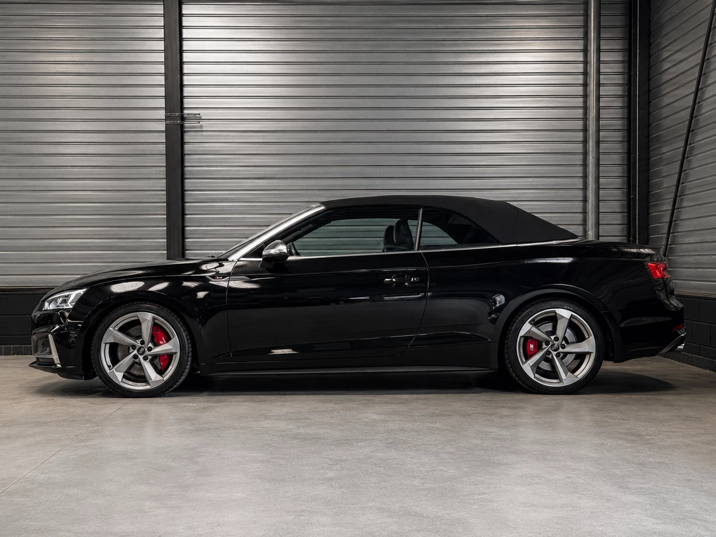 Hoofdafbeelding Audi S5