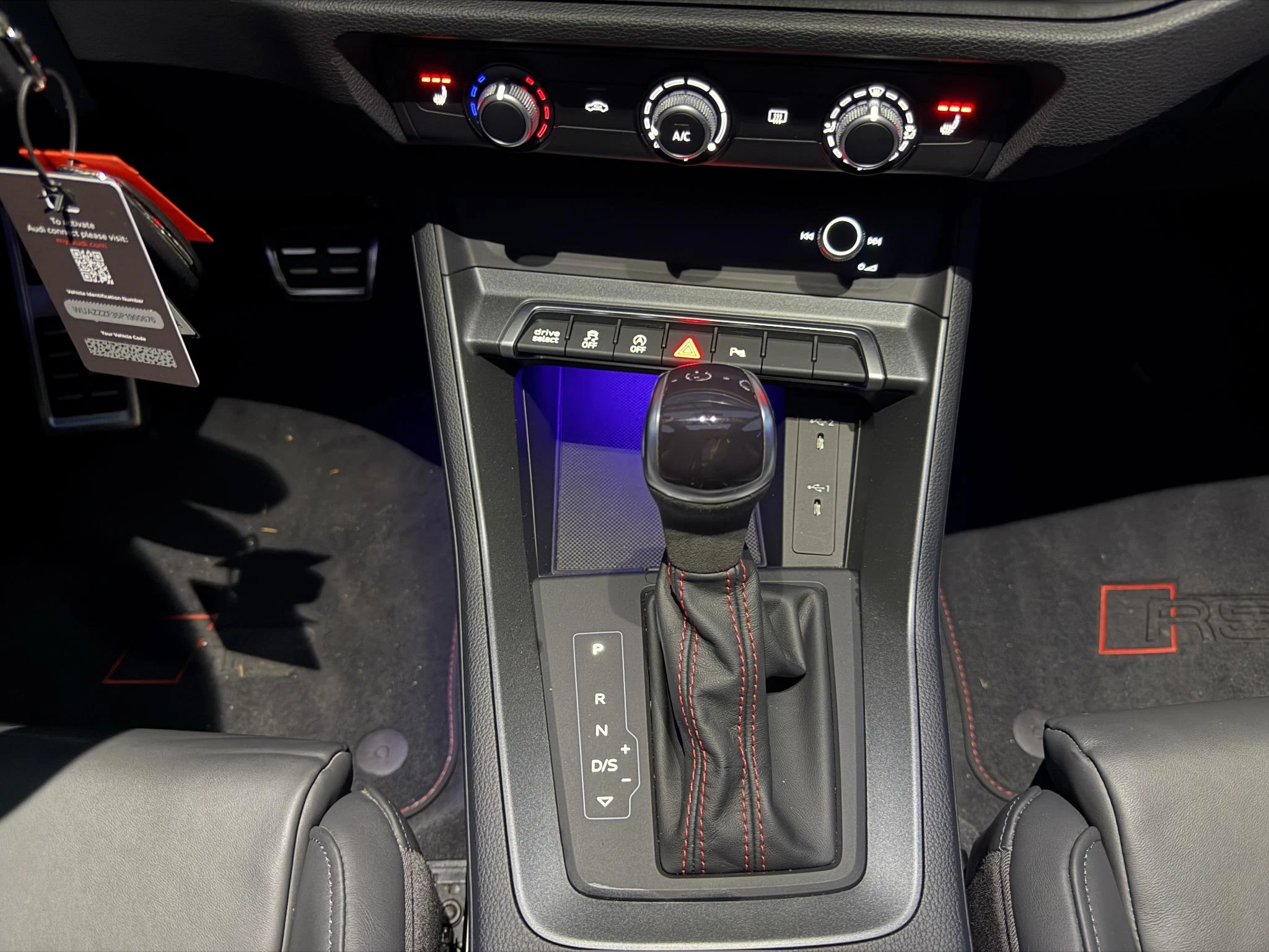 Hoofdafbeelding Audi RSQ3