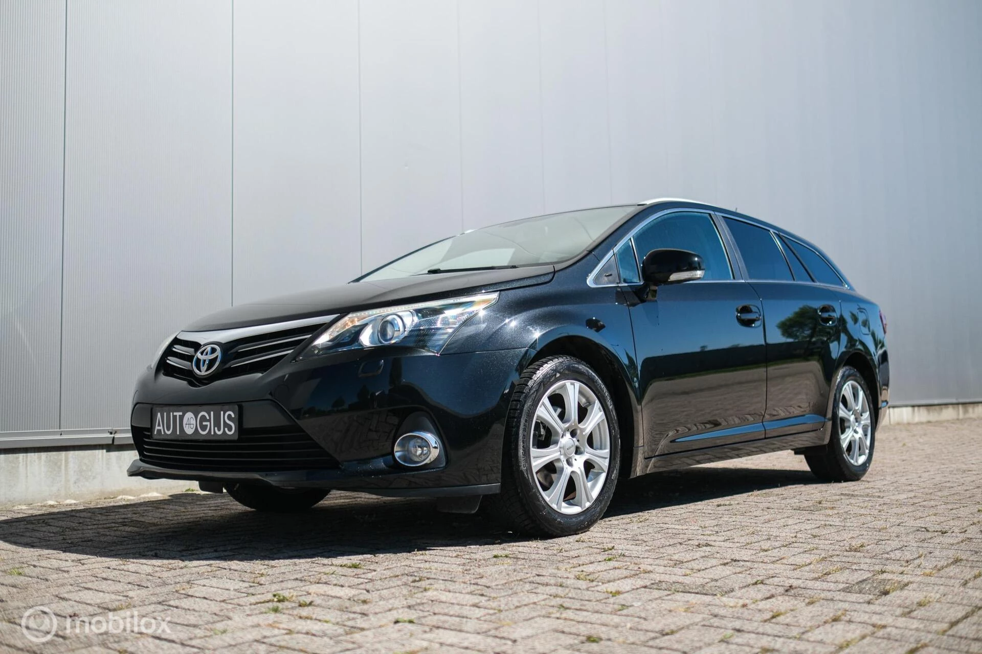 Hoofdafbeelding Toyota Avensis