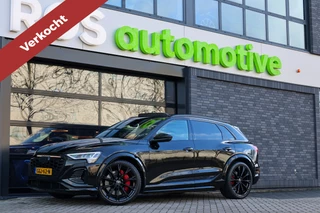 Hoofdafbeelding Audi Q8 e-tron Audi Q8 e-tron S quattro SQ8 115 kWh | BTW | NAP | PANO | B&O | 360 | RS ZETELS | MATRIX | LUCHTVERING | MEMORY | KEYLESS |