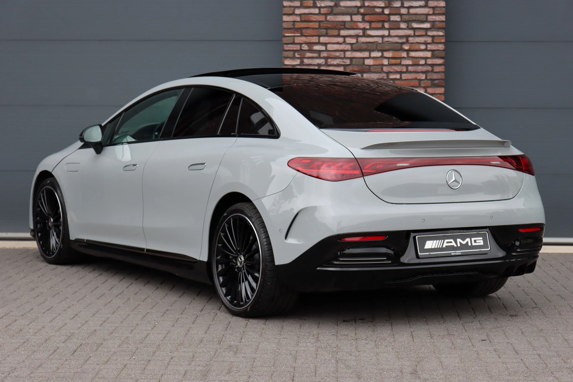 Hoofdafbeelding Mercedes-Benz EQE