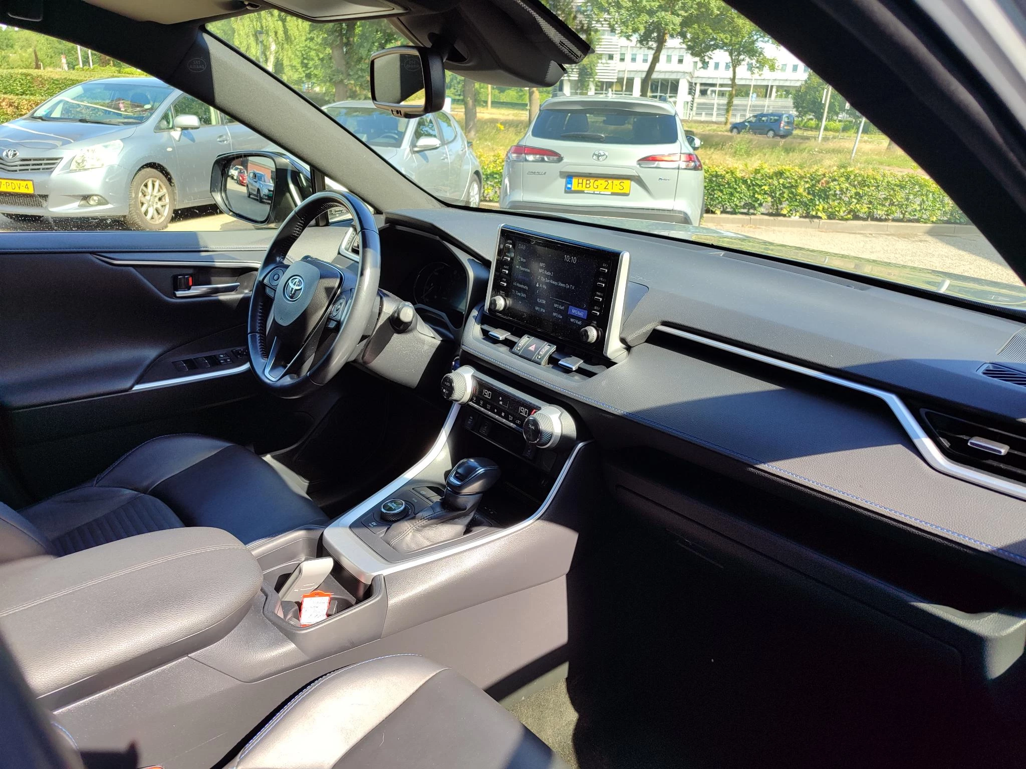 Hoofdafbeelding Toyota RAV4