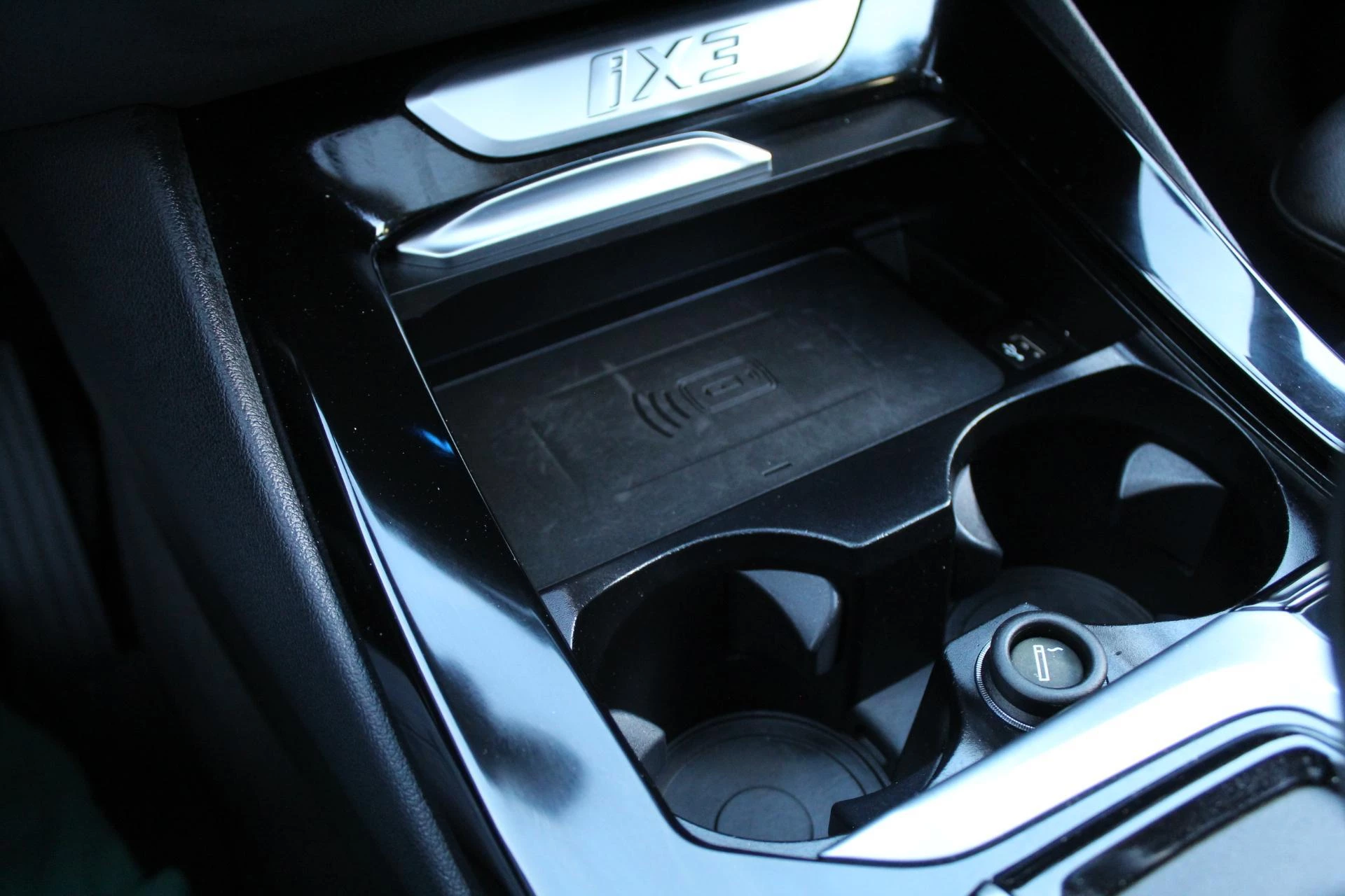 Hoofdafbeelding BMW iX3