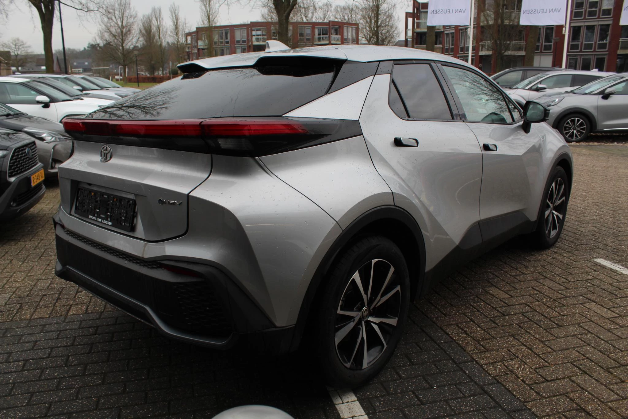 Hoofdafbeelding Toyota C-HR