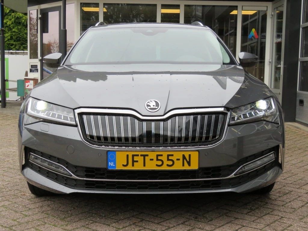 Hoofdafbeelding Škoda Superb