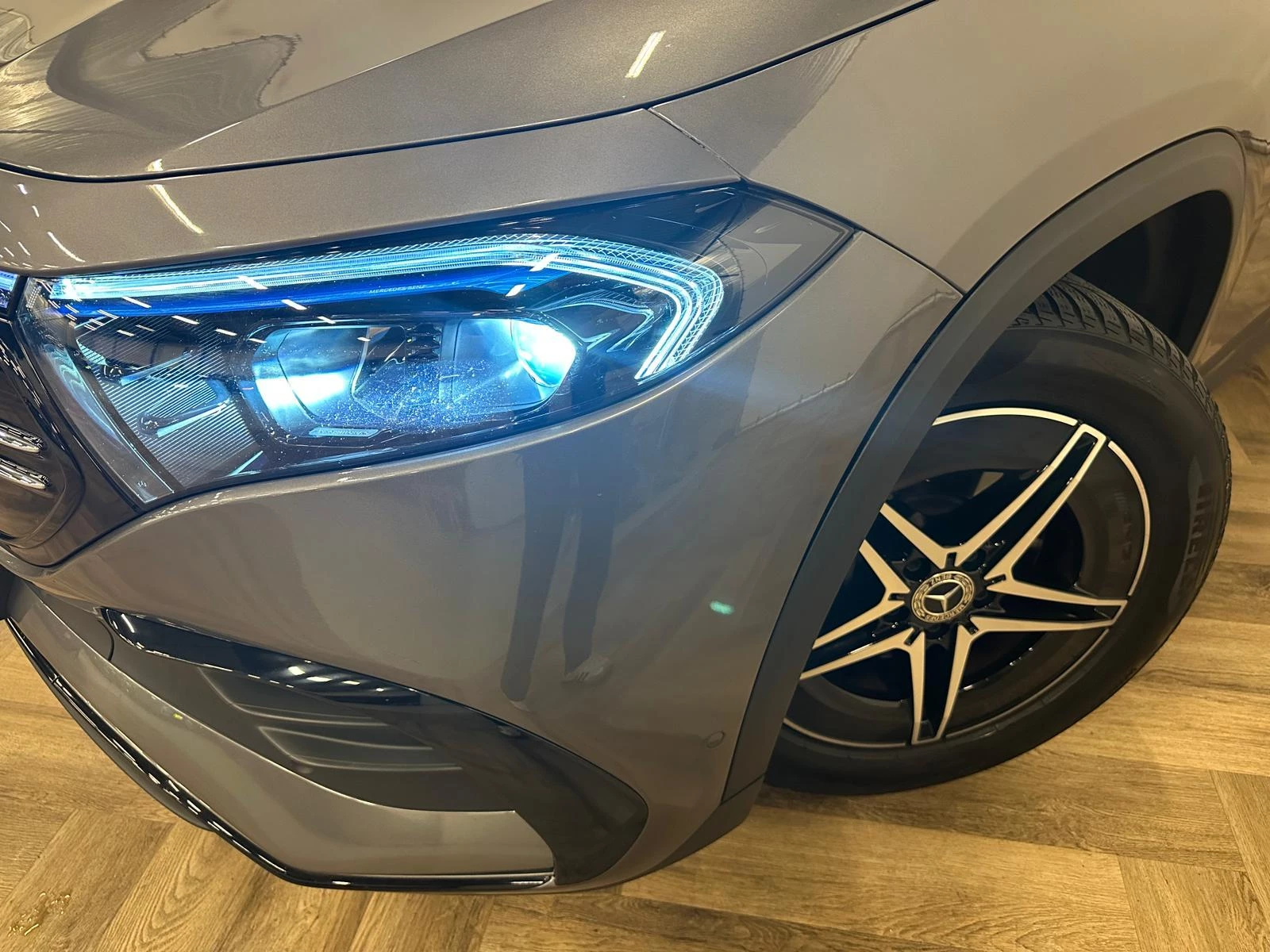 Hoofdafbeelding Mercedes-Benz EQA