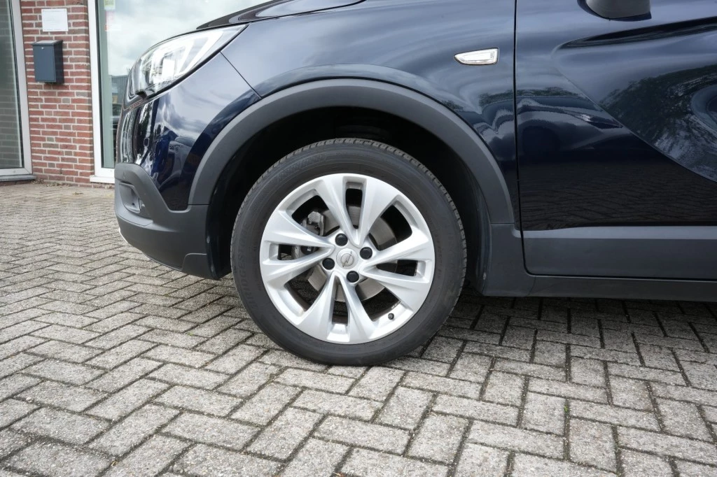 Hoofdafbeelding Opel Crossland X