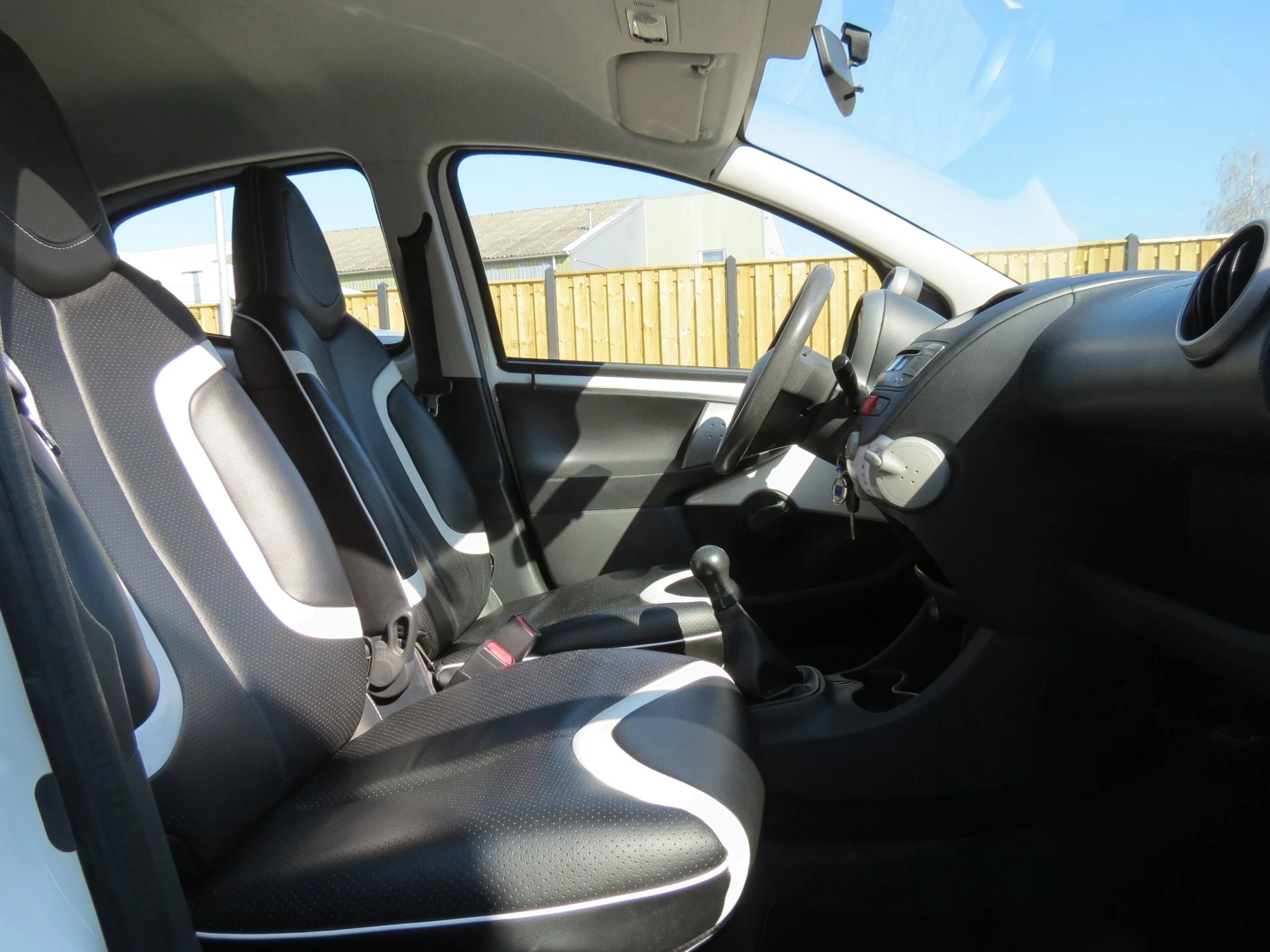 Hoofdafbeelding Peugeot 107