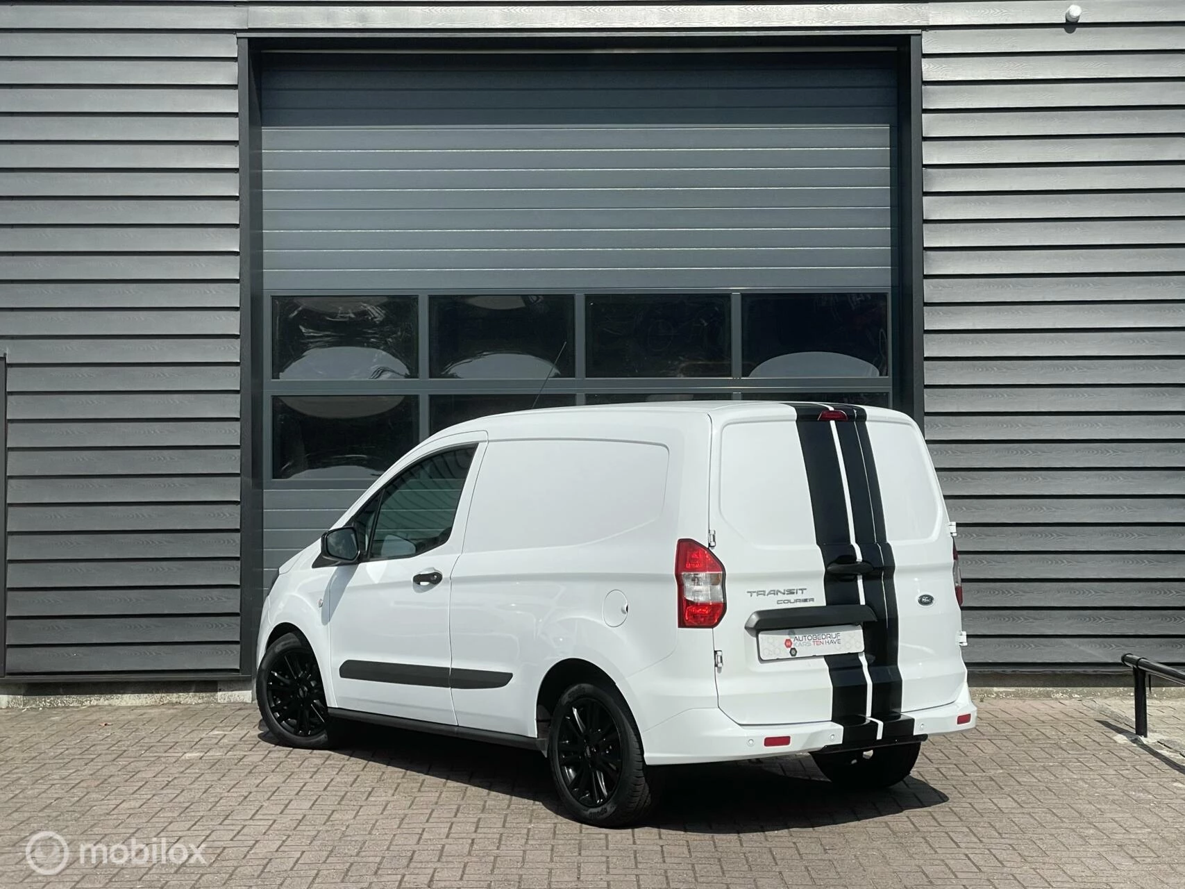Hoofdafbeelding Ford Transit Courier