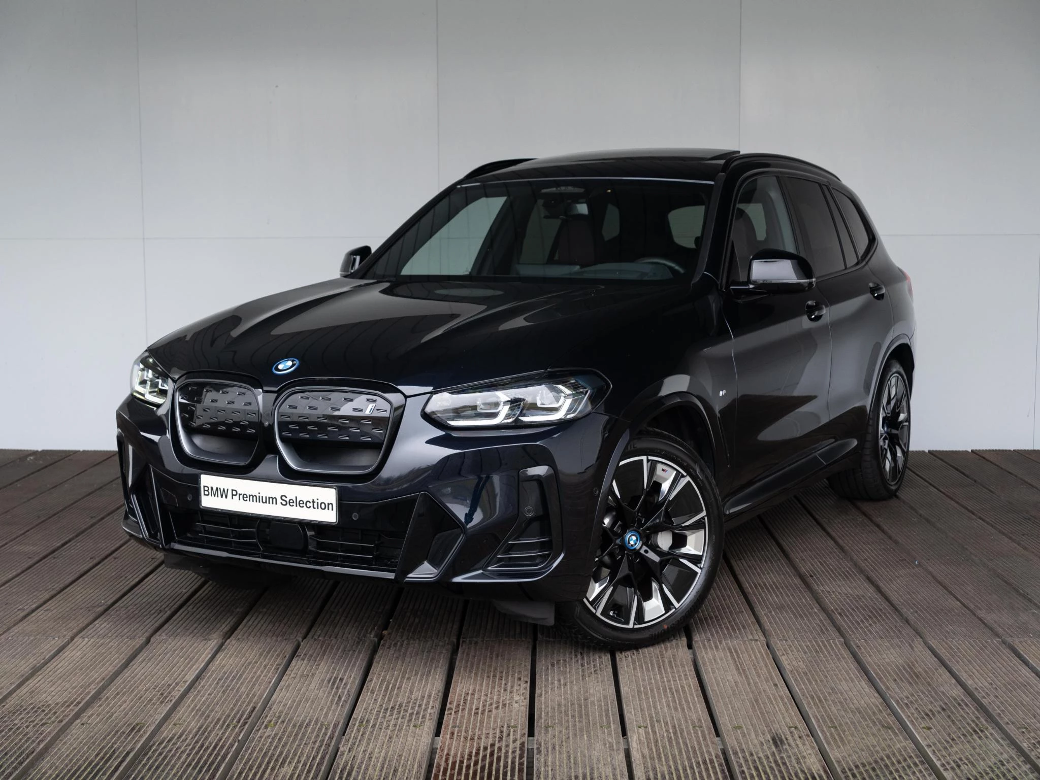Hoofdafbeelding BMW iX3