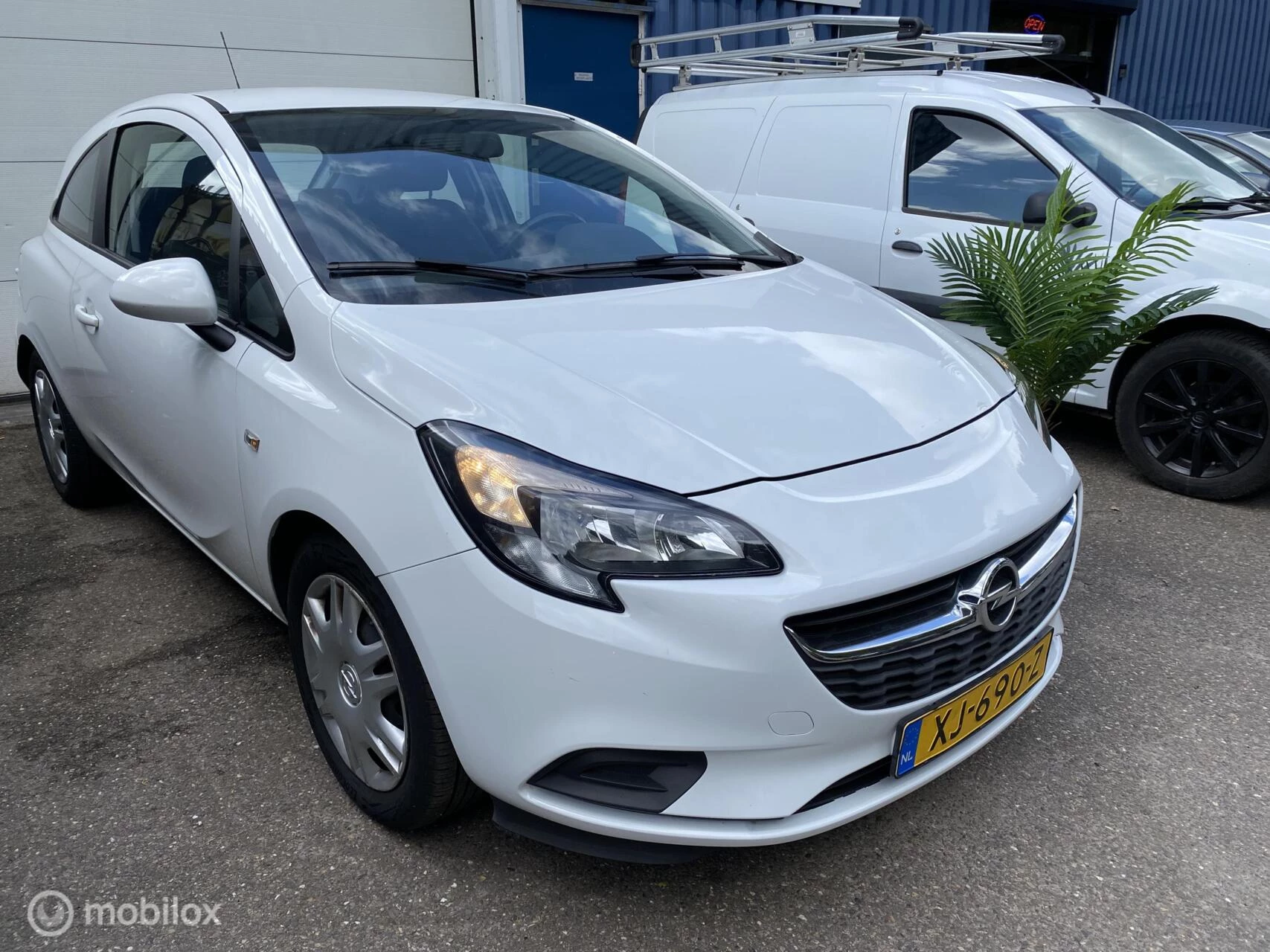 Hoofdafbeelding Opel Corsa