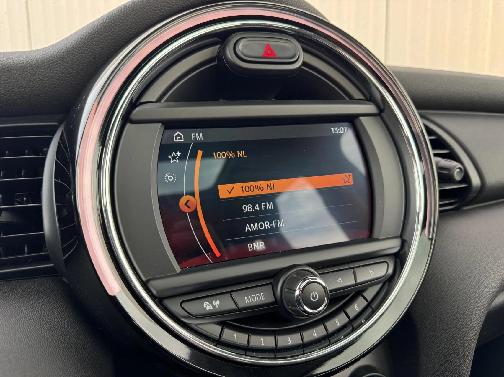 Hoofdafbeelding MINI One