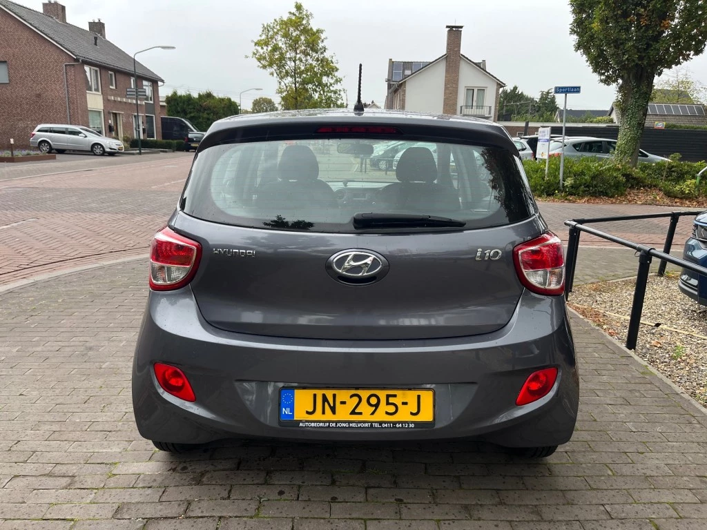 Hoofdafbeelding Hyundai i10