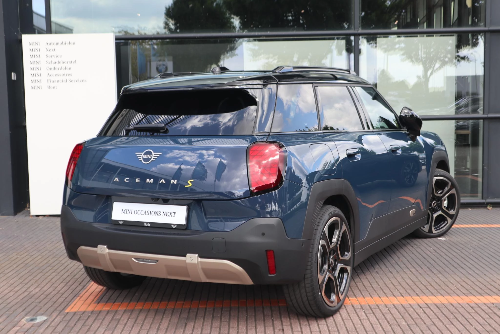 Hoofdafbeelding MINI Aceman