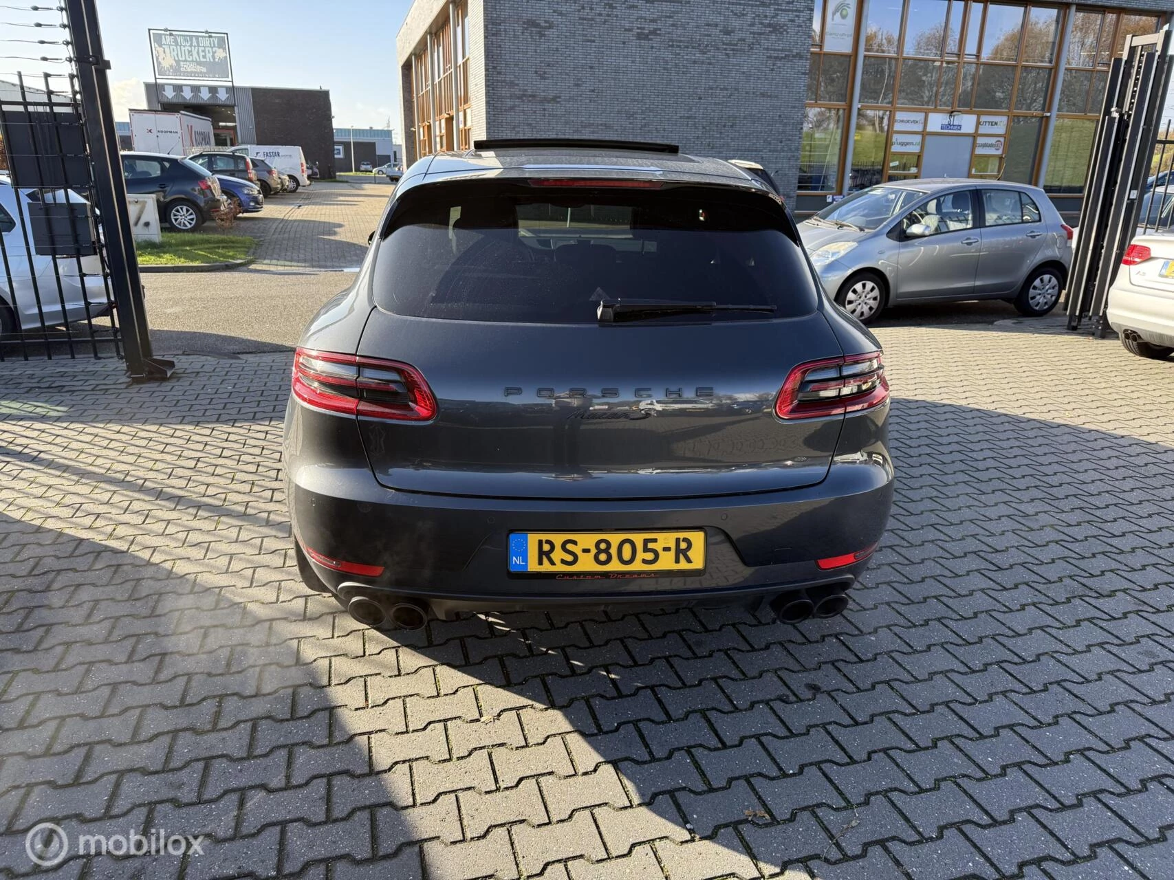 Hoofdafbeelding Porsche Macan