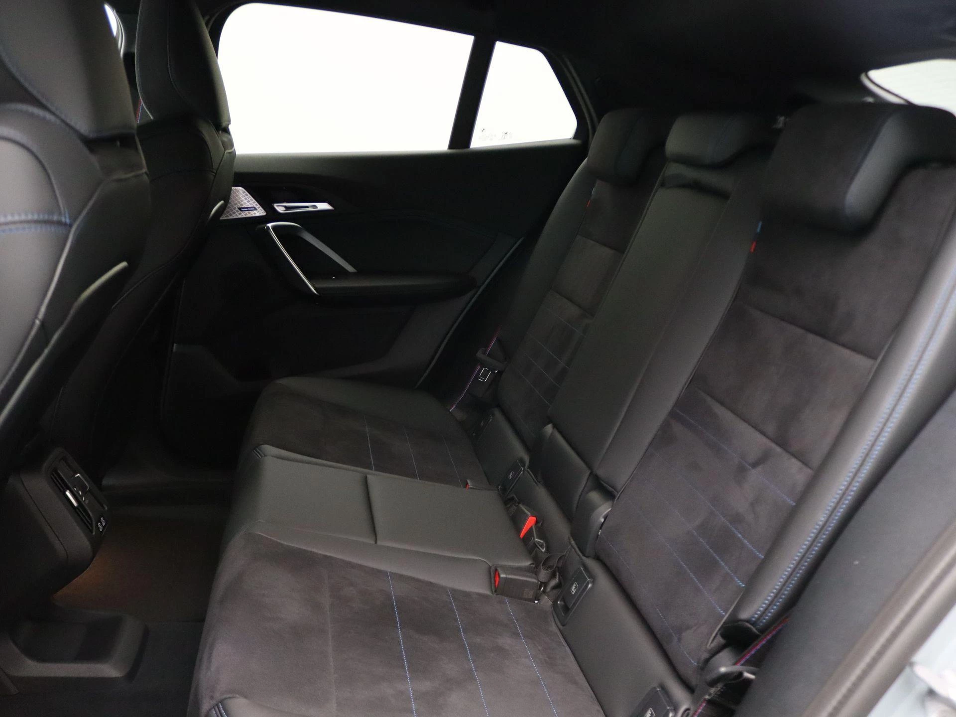 Hoofdafbeelding BMW iX2