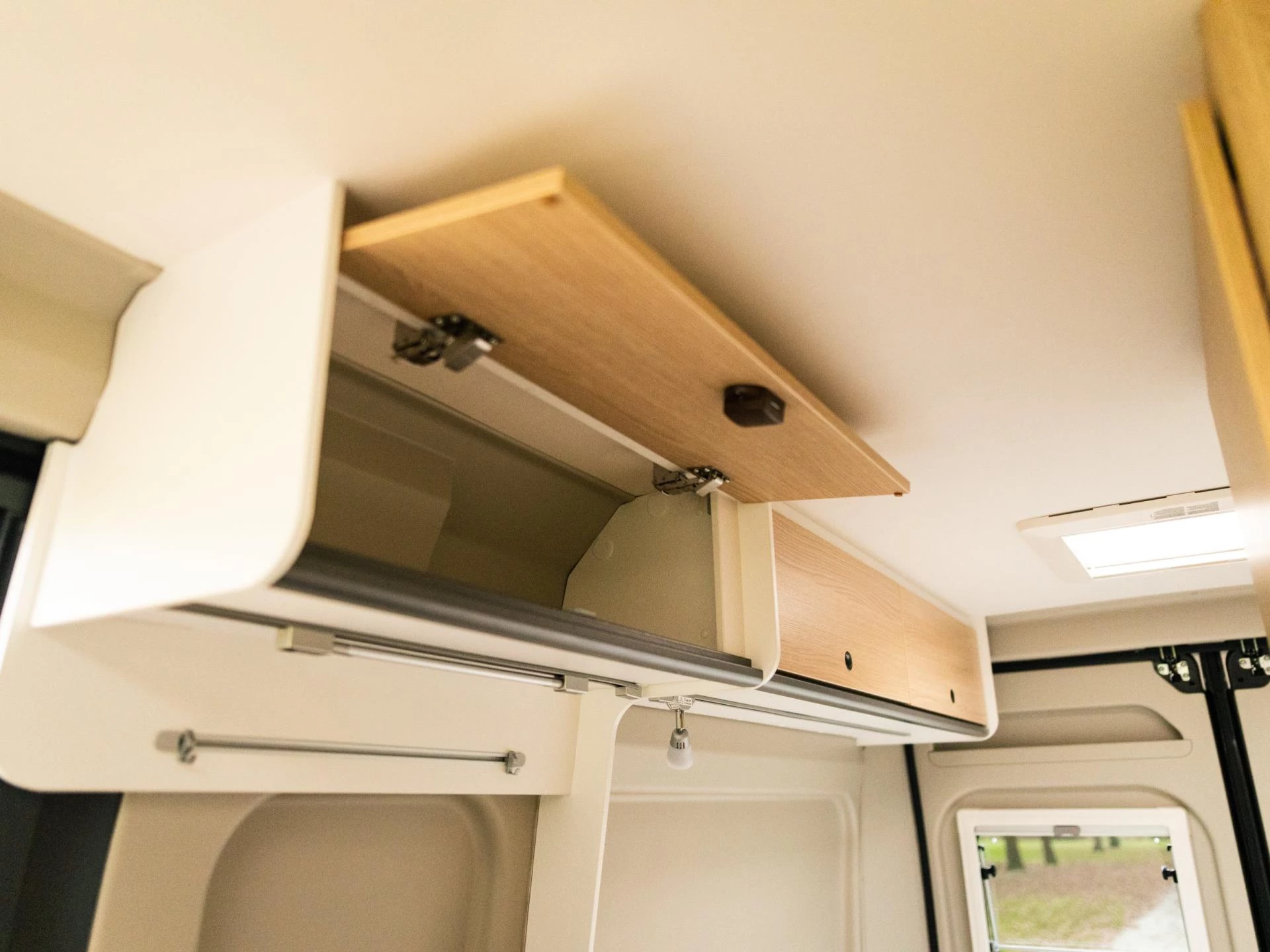 Hoofdafbeelding Sunlight Cliff 600