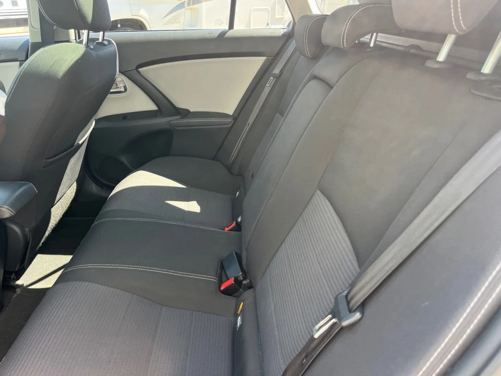 Hoofdafbeelding Toyota Avensis