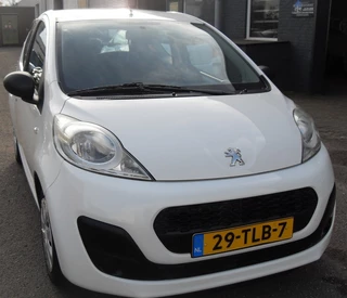 Peugeot 107 1.0 acces Accent airco