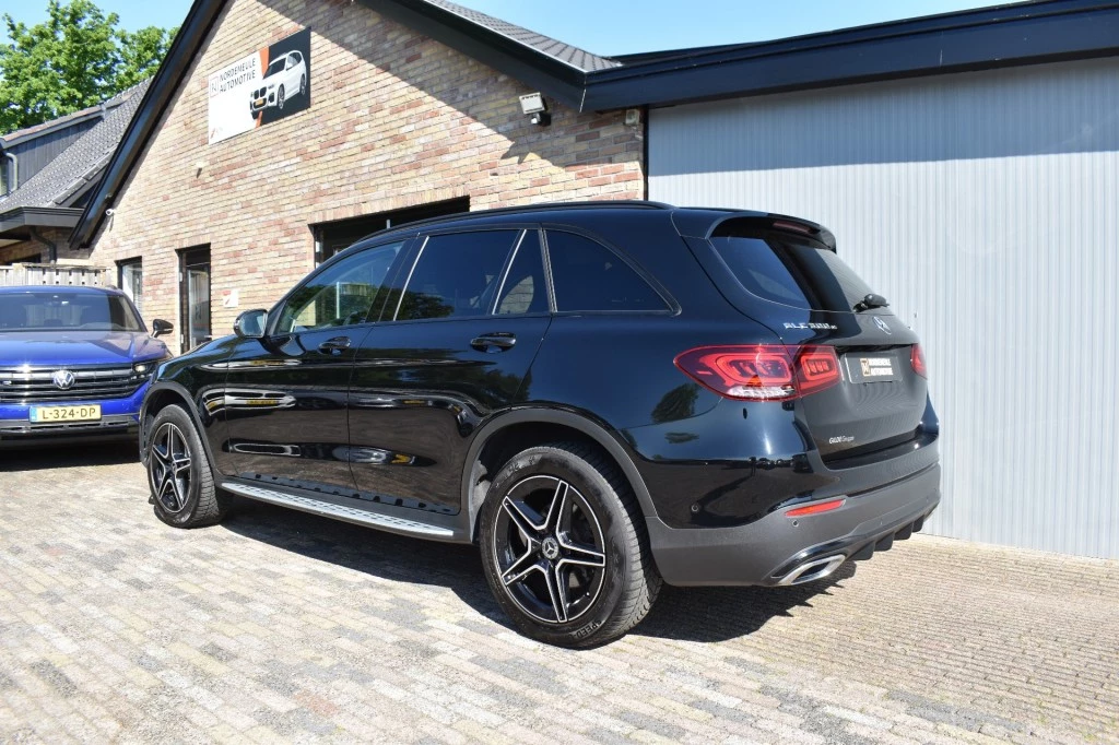 Hoofdafbeelding Mercedes-Benz GLC