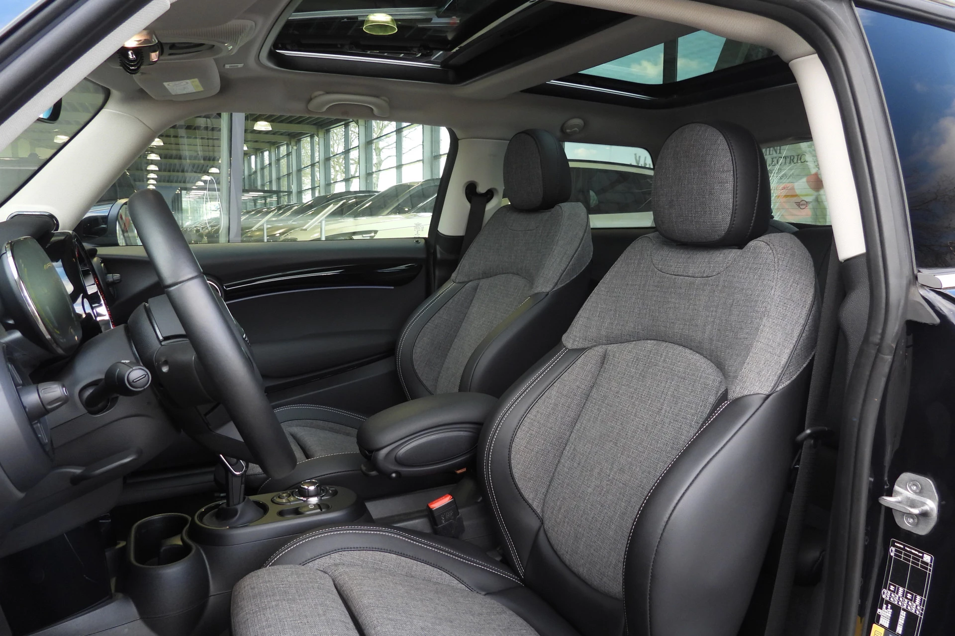 Hoofdafbeelding MINI Electric