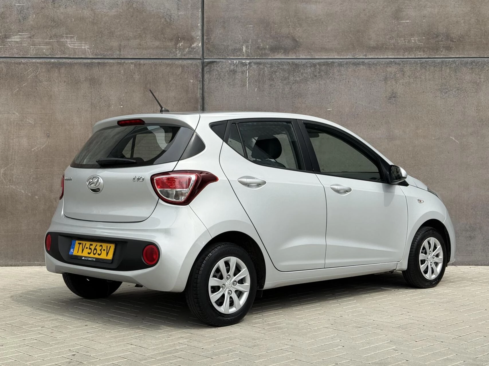 Hoofdafbeelding Hyundai i10