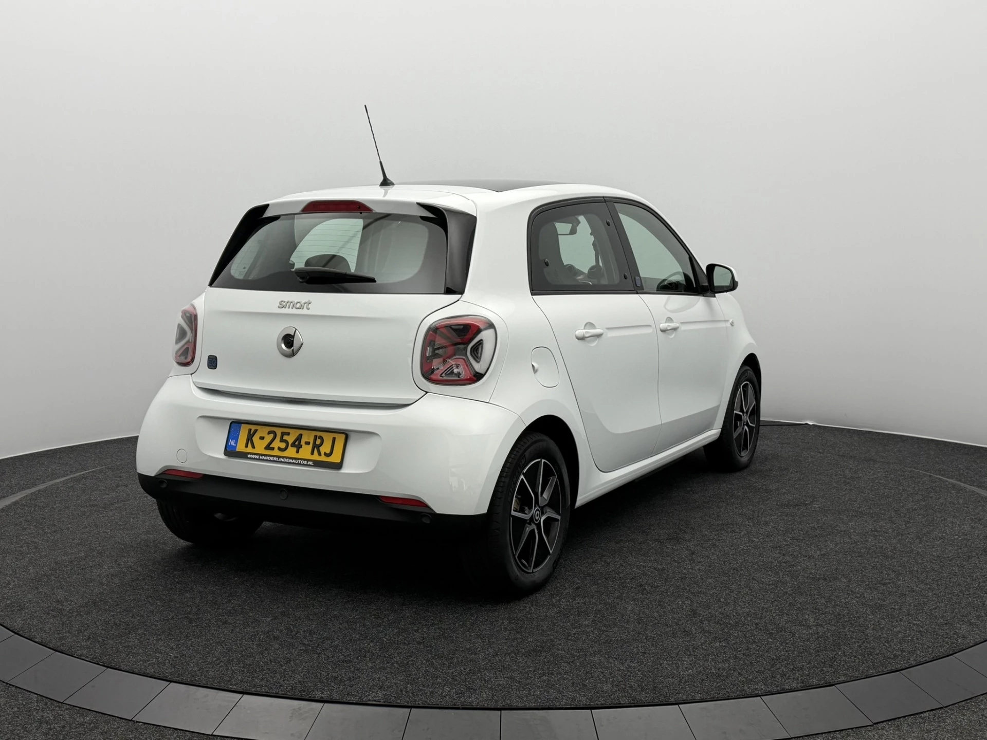 Hoofdafbeelding smart Forfour
