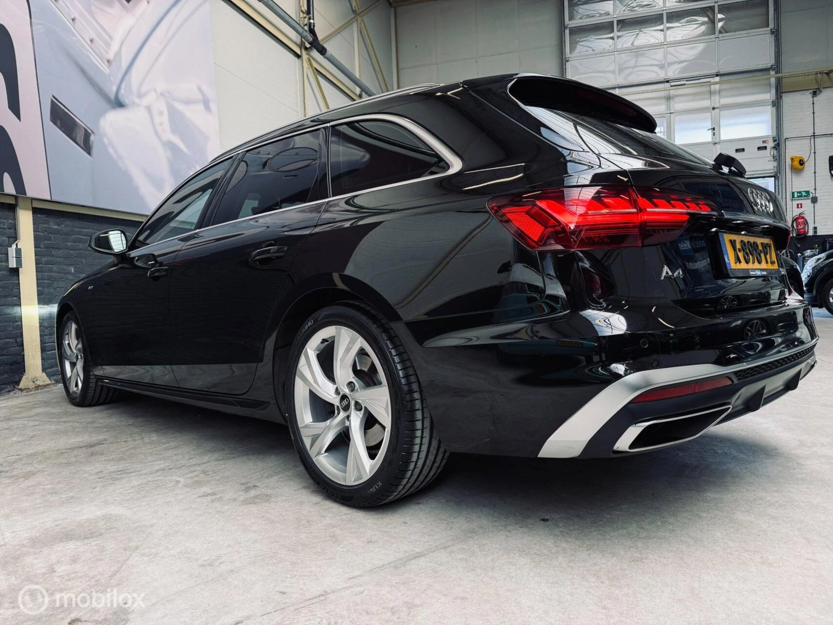 Hoofdafbeelding Audi A4
