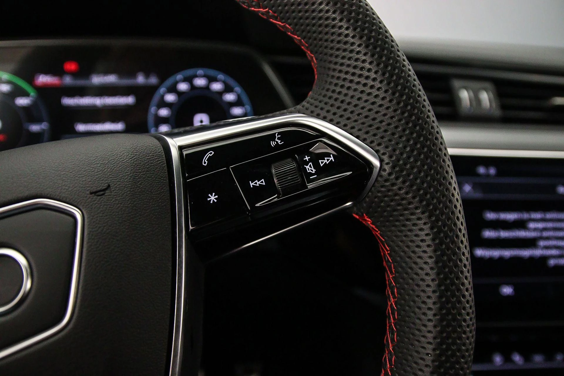 Hoofdafbeelding Audi Q8 e-tron