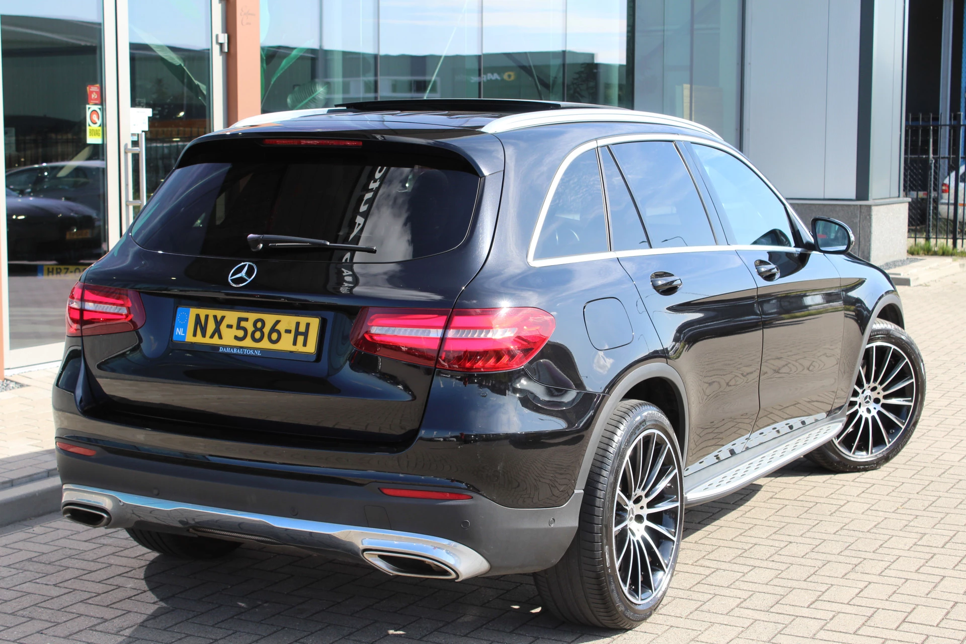 Hoofdafbeelding Mercedes-Benz GLC