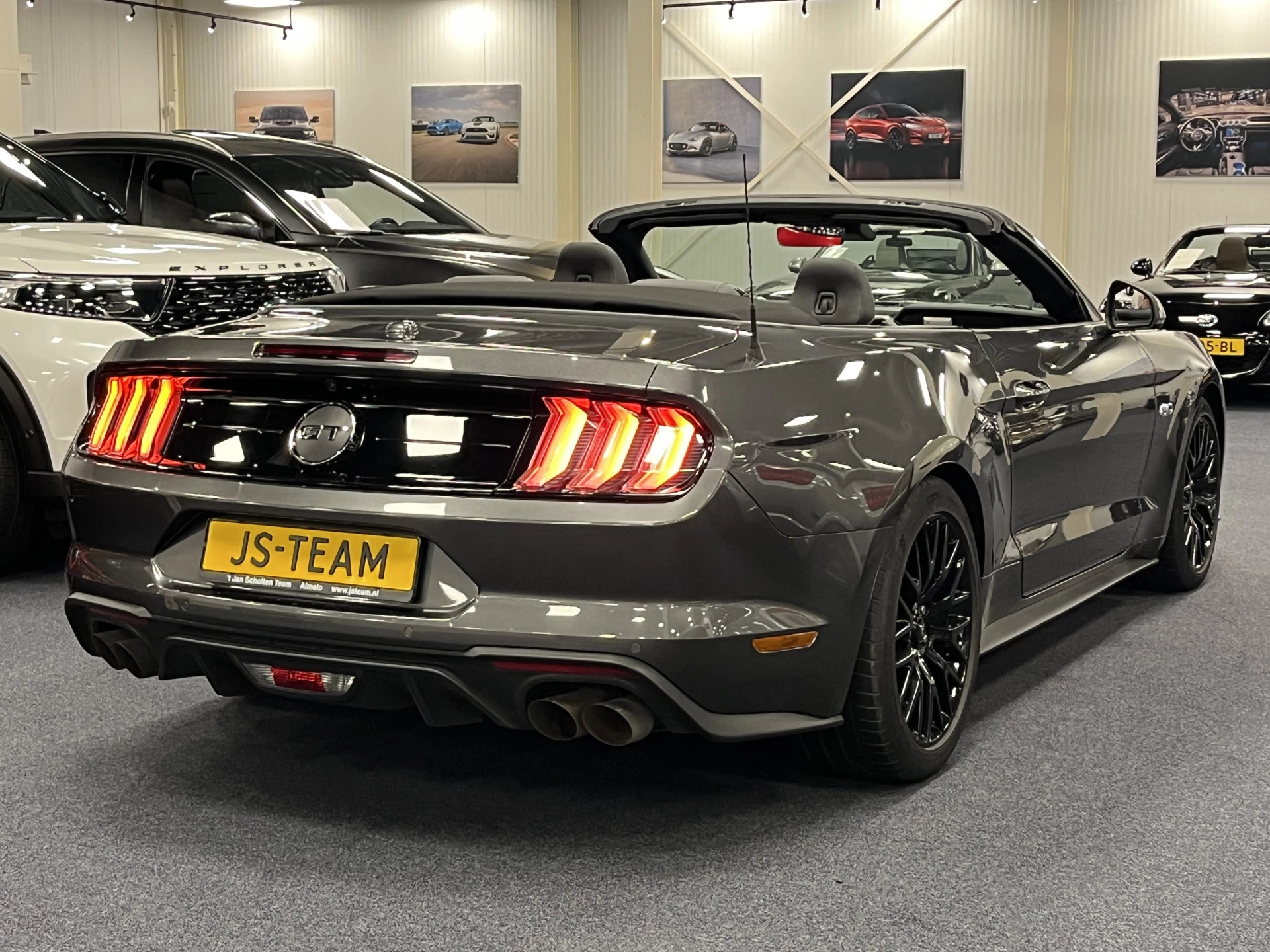 Hoofdafbeelding Ford Mustang